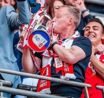 Steve Cooper with his winning trophy.